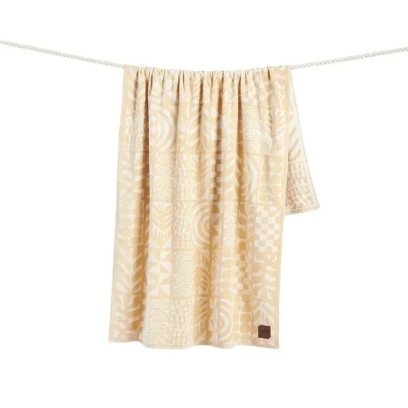 Free People x Slowtide Oversized Beach Towel, Set of 2, NWT - Picture 7 of 15